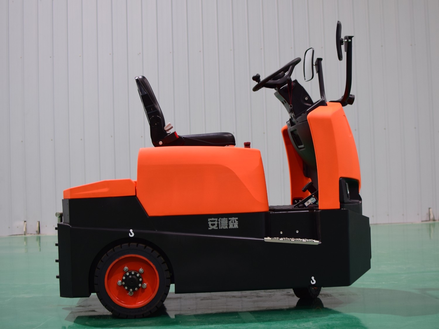 防爆牵引车：危险环境中的“钢铁卫士”如何炼成？